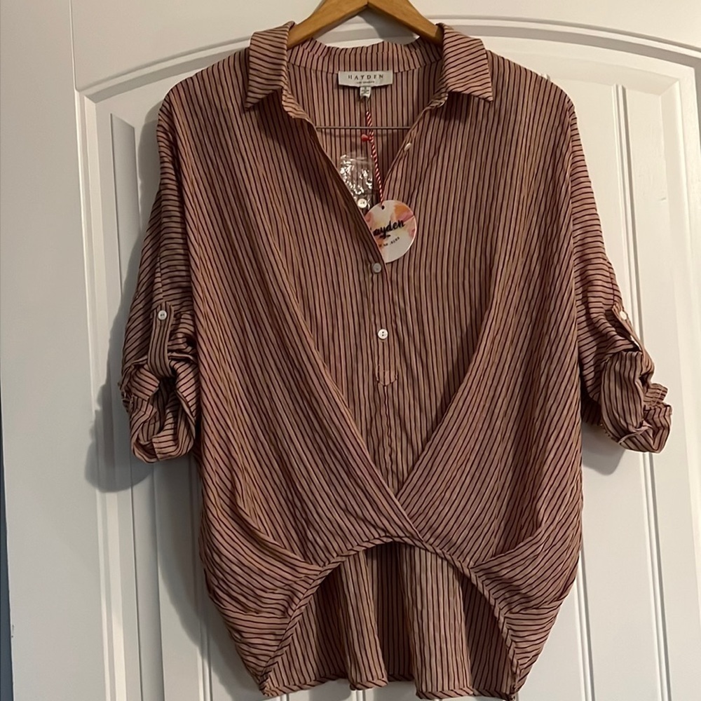 NWT Hayden Los Angeles High Low Top S